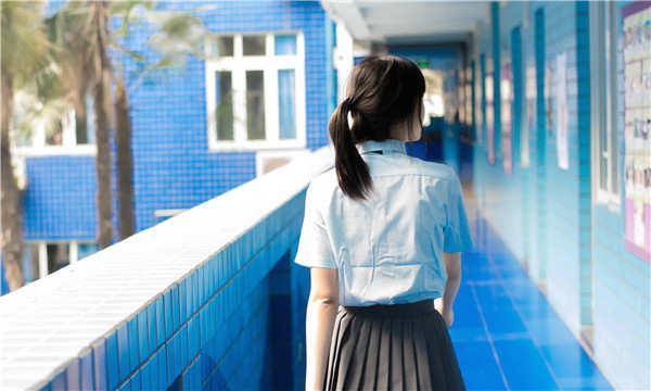 清新如何找到一个可以帮助我生孩子的女人？